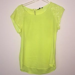 EXPRESS  TOP NEON GREEN